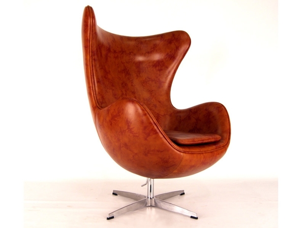 Arne Jacobsen Egg Chair - Brown