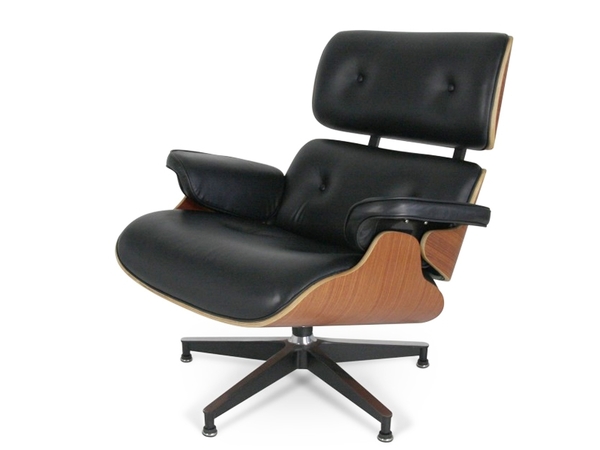 Eames Lounge chair - Light walnut
