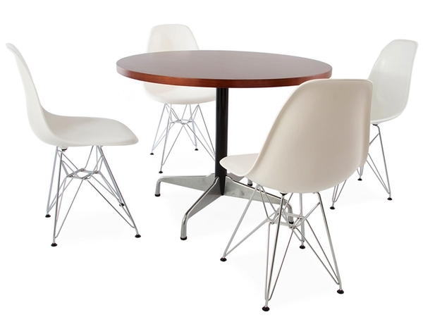 Eames table Contract and 4 chairs
