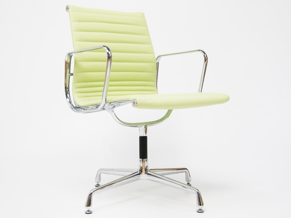 Visitor chair EA108 - Lemon green